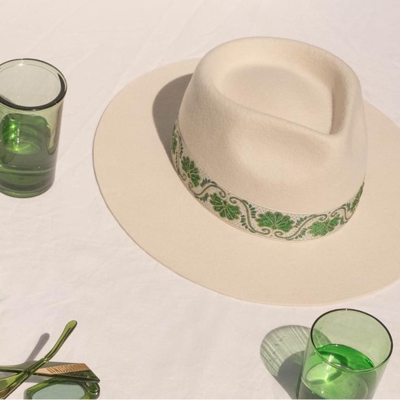 NWT Brand New In Box White Beverly Boho Floral Banded Wool Wide Brim Hat Fedora main image 8